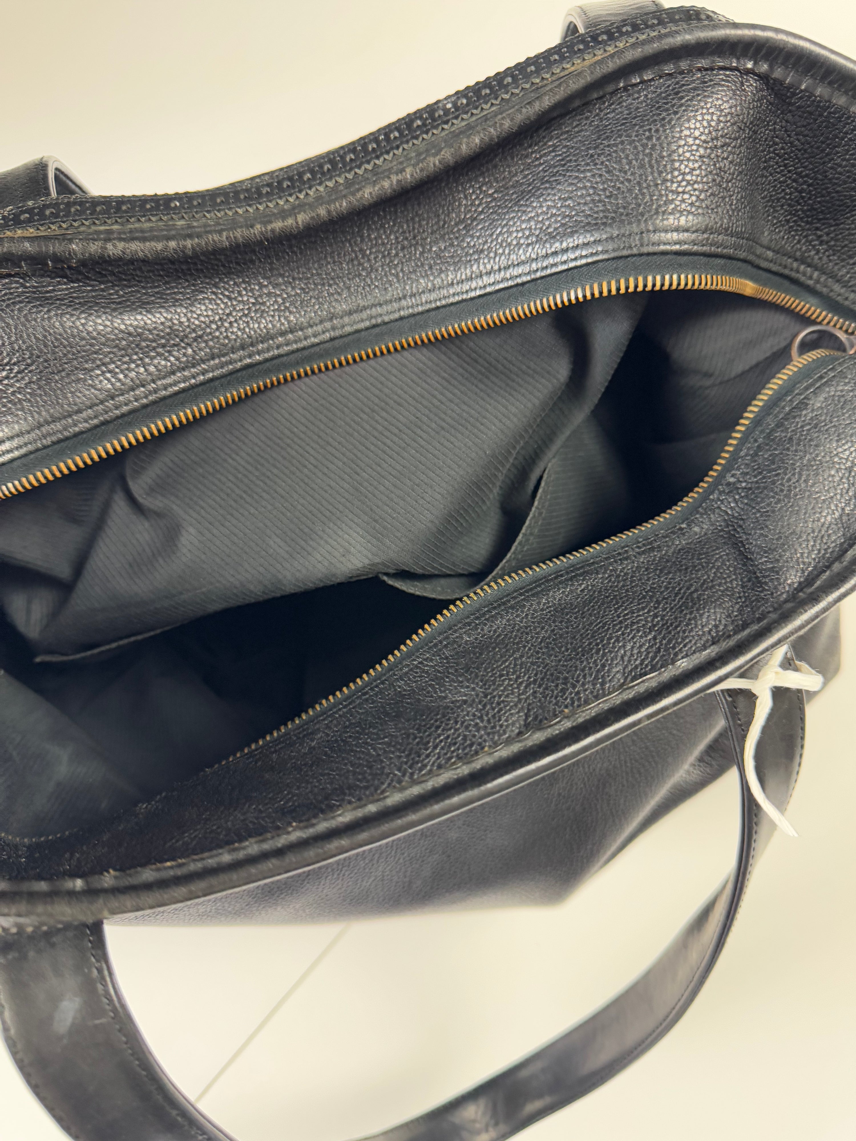 foot the coacher Pebbled Leather Oversized Tote Bag F Matte Black